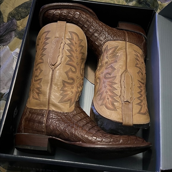 LUCCHESE MEN'S TAN BURNISH HORNBACK CAIMAN WIDE SQUARE TOE EXOTIC COWBOY BOOTS - Picture 1 of 16